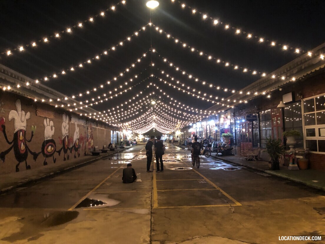 Srinakarin Train Market - Bangkok, Thailand Filming Location