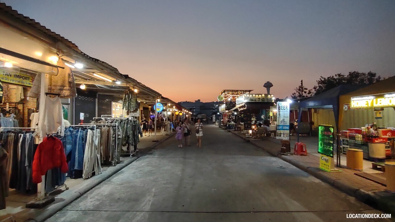 Srinakarin Train Market - Bangkok, Thailand Filming Location