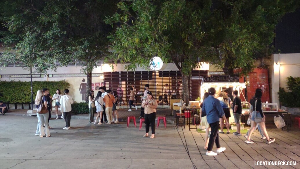 Srinakarin Train Market - Bangkok, Thailand Filming Location