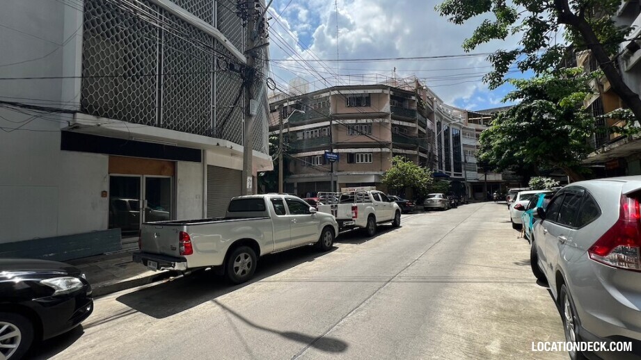 Soi Chalerm Khet 1 - Bangkok, Thailand Filming Location