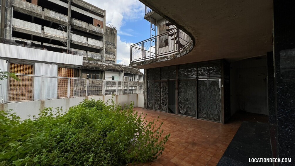 Soi Chalerm Khet 1 - Bangkok, Thailand Filming Location