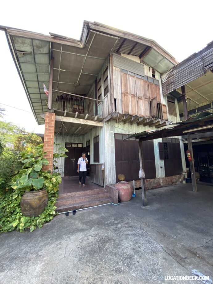 Prakhanong Wood House - Bangkok, Thailand Filming Location