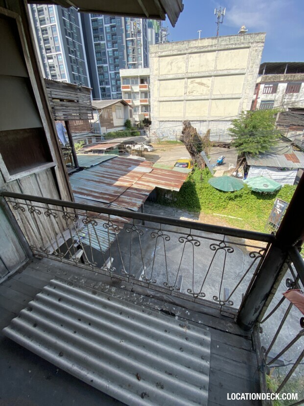 Prakhanong Wood House - Bangkok, Thailand Filming Location