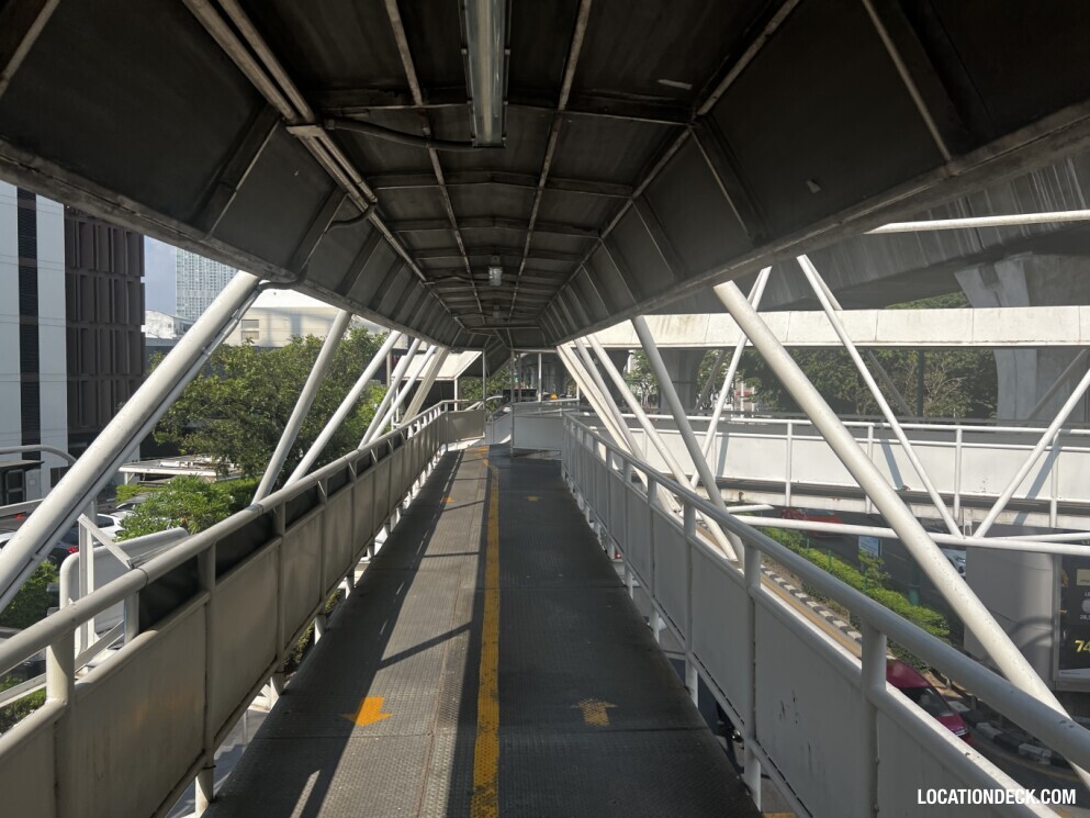 Phaya Thai Ari 3 Bridge - Bangkok, Thailand Filming Location