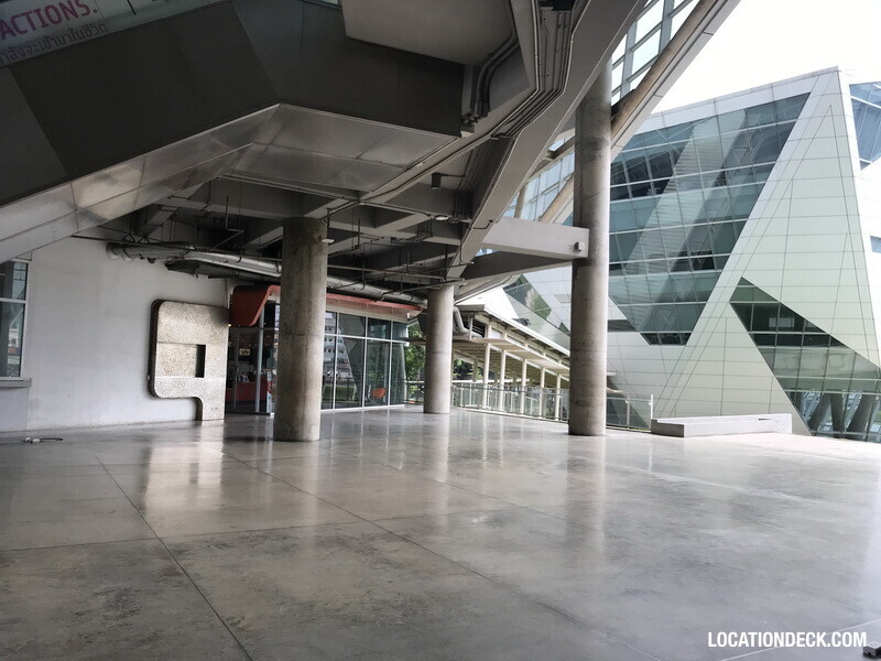 Bangkok University - Pathum Thani, Thailand Filming Location