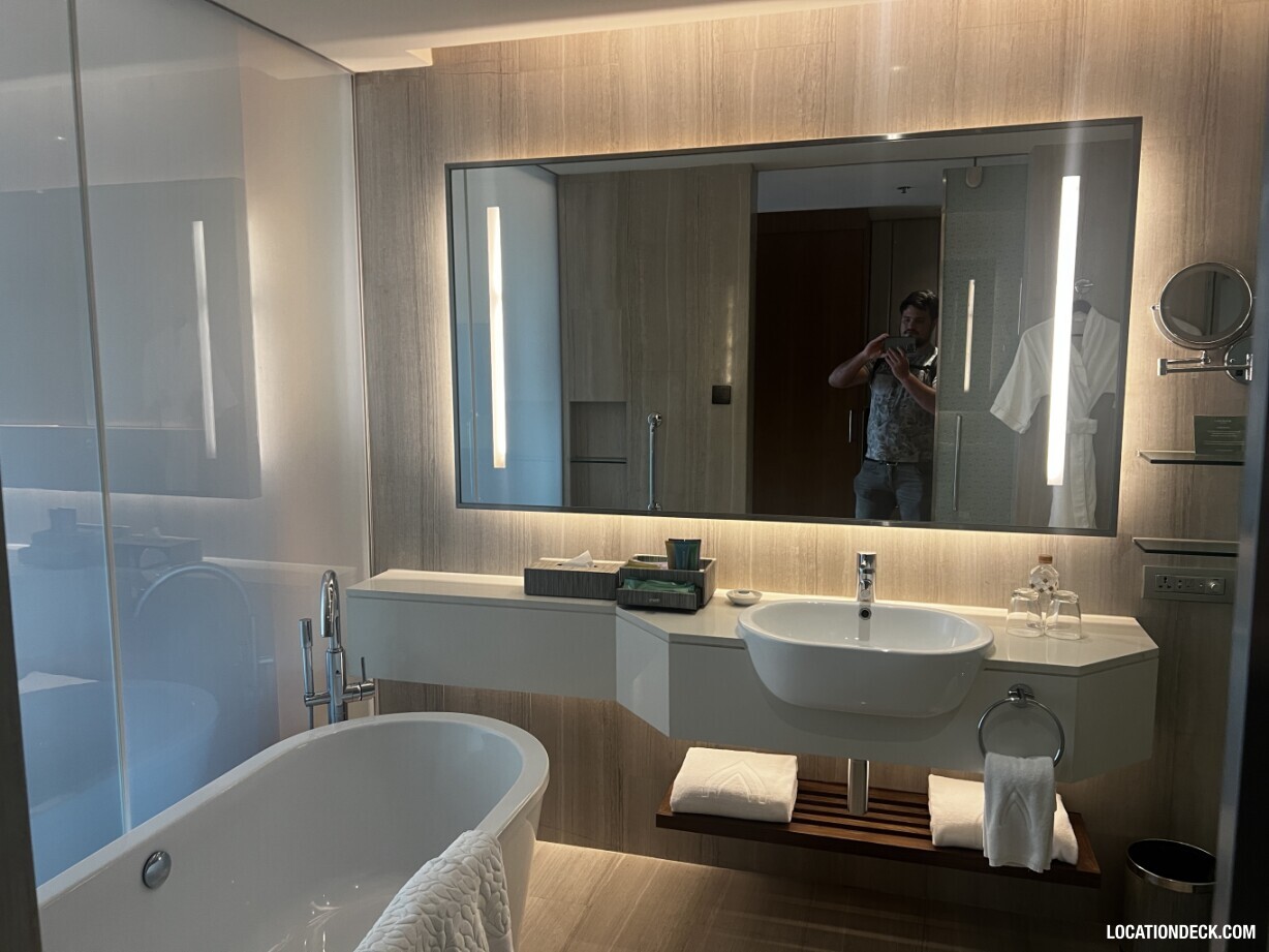 Lancaster Hotel - Bangkok, Thailand Filming Location