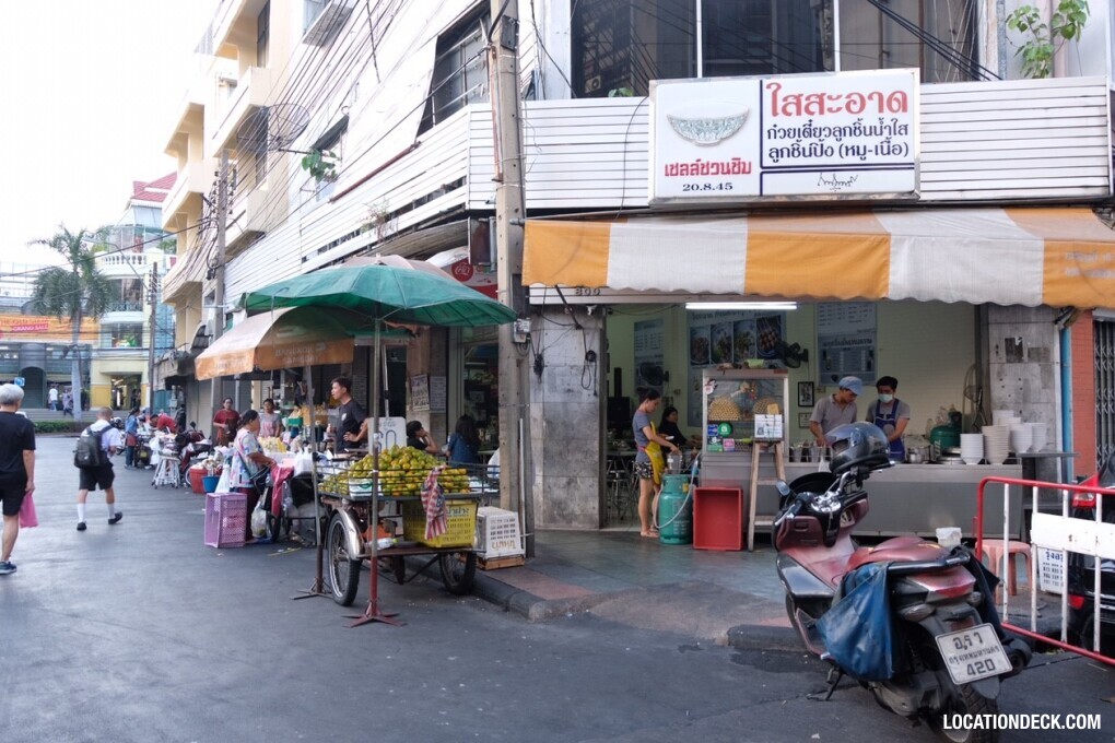Sai Saard Beef & Pork Noodle - Bangkok, Thailand Filming Location