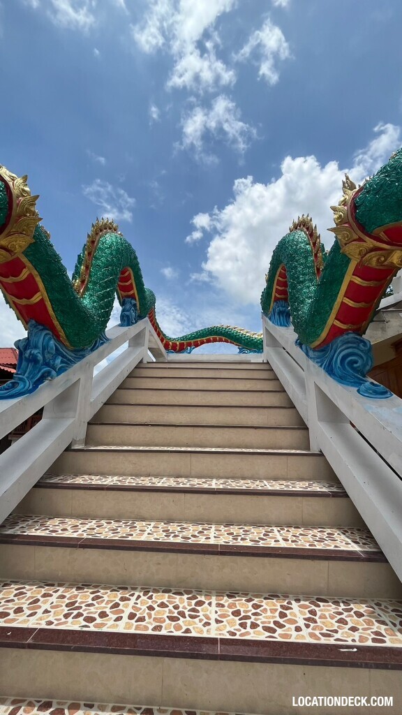 Wat Intharawihan Temple - Bangkok, Thailand Filming Location