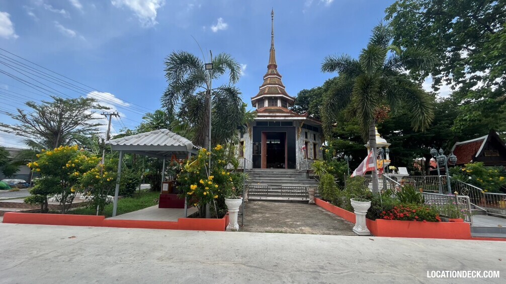 Wat Intharawihan Temple - Bangkok, Thailand Filming Location