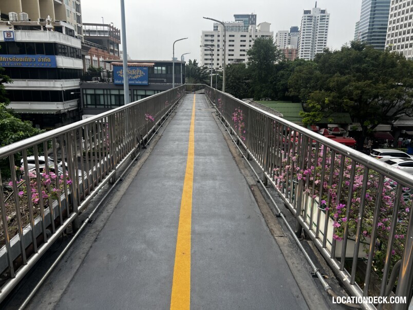 Chong  Nonsri Canal Park - Bangkok, Thailand Filming Location