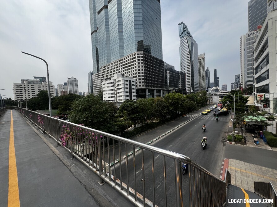 Chong  Nonsri Canal Park - Bangkok, Thailand Filming Location