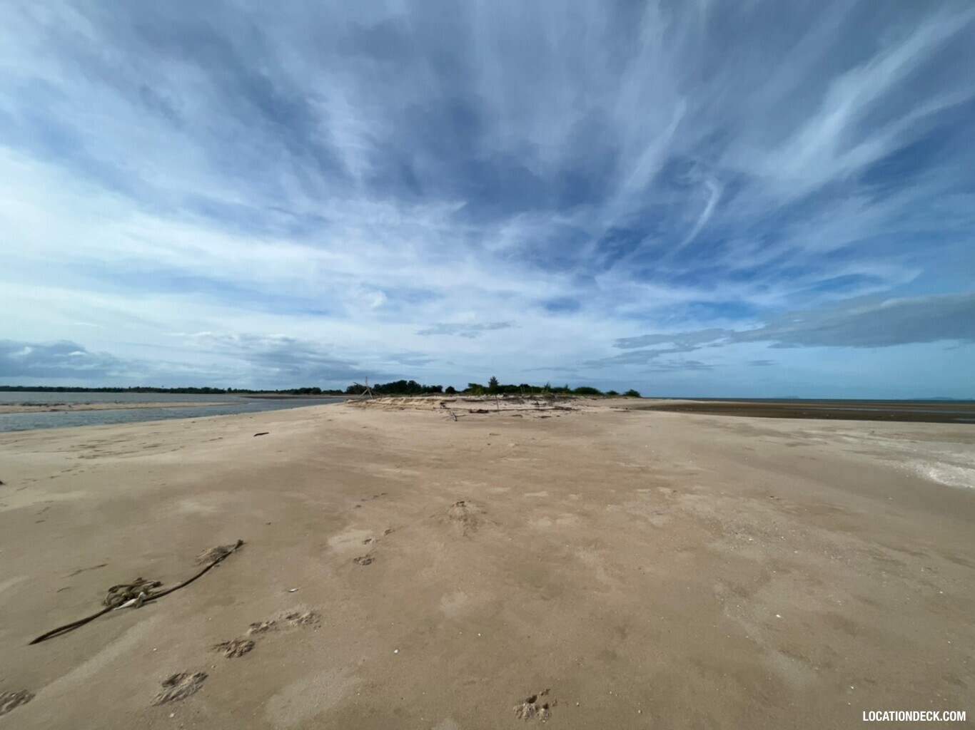 Laem Sui Beach - Surat Thani, Thailand Filming Location