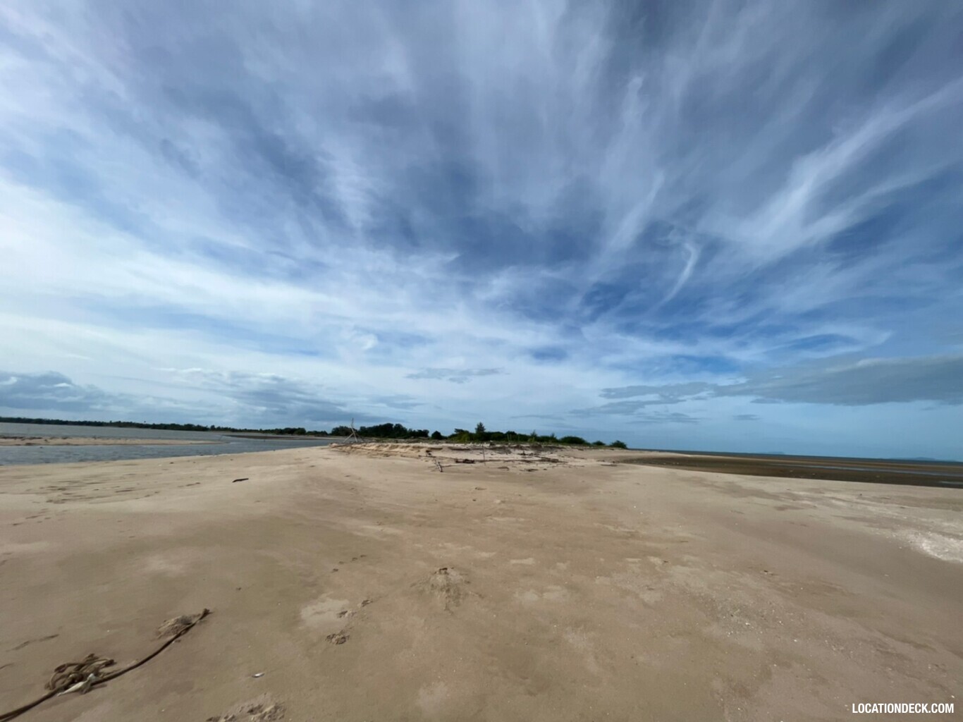 Laem Sui Beach - Surat Thani, Thailand Filming Location