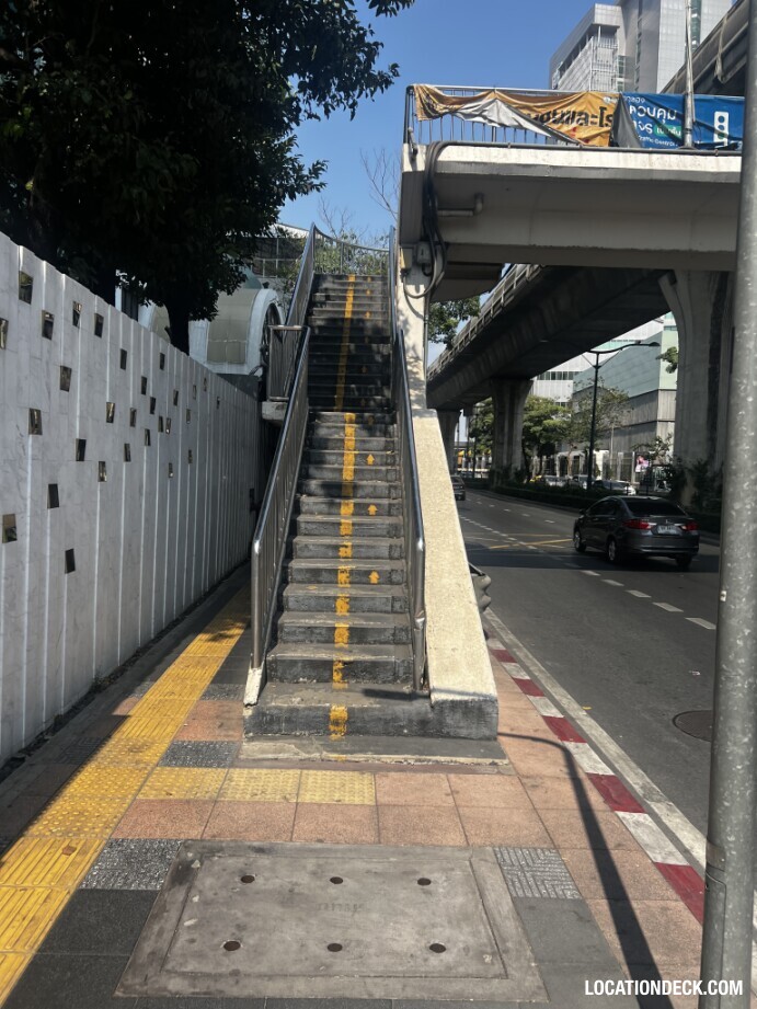 Victory Monument Ari 2 Bridge - Bangkok, Thailand Filming Location