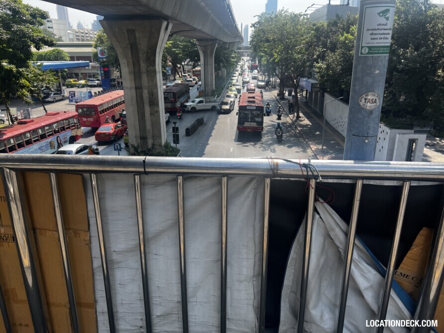 Victory Monument Ari 2 Bridge - Bangkok, Thailand Filming Location