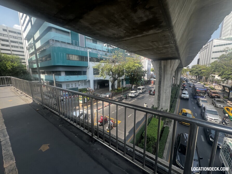 Victory Monument Ari 2 Bridge - Bangkok, Thailand Filming Location