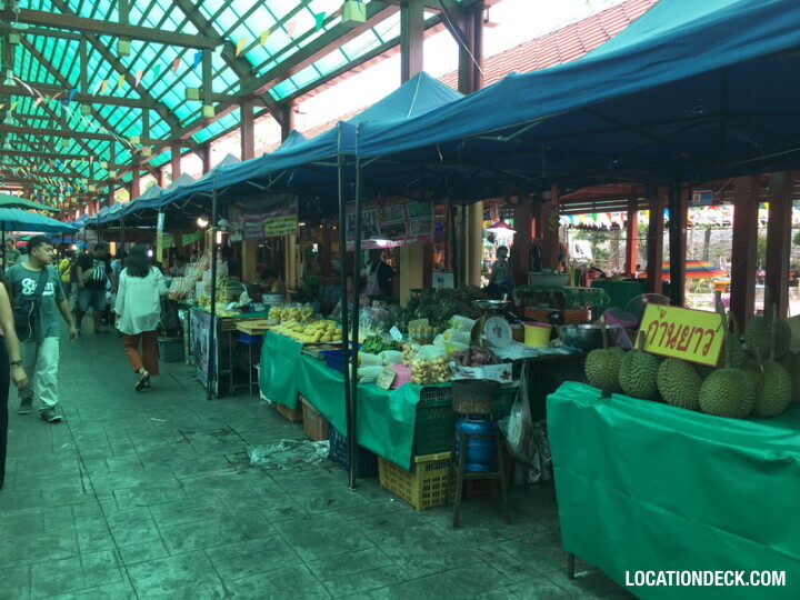 Taling Chan Floating Market - Bangkok, Thailand Filming Location