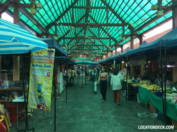 Taling Chan Floating Market - Bangkok, Thailand Filming Location