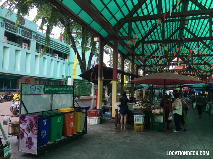 Taling Chan Floating Market - Bangkok, Thailand Filming Location