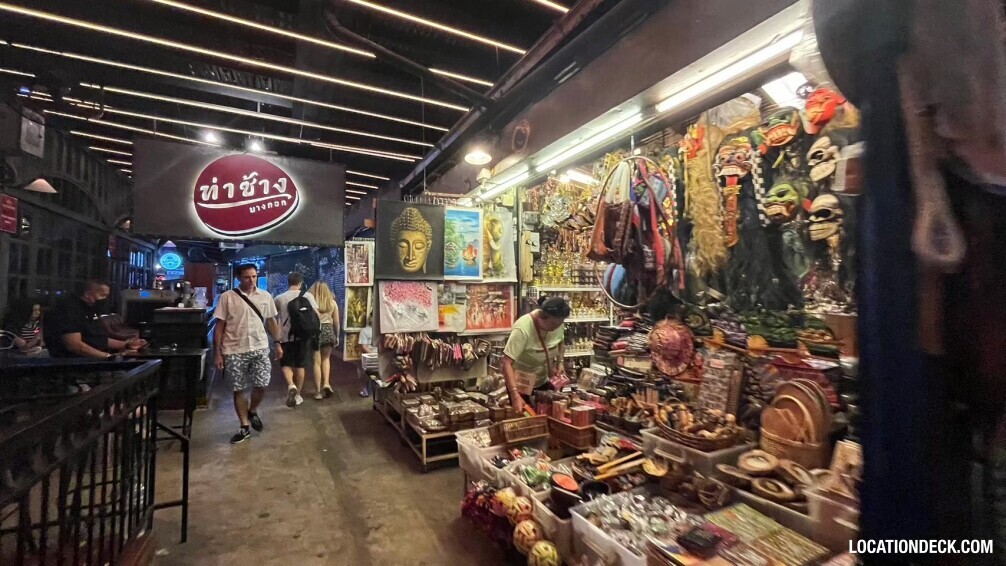 Tha Chang Club - Bangkok, Thailand Filming Location