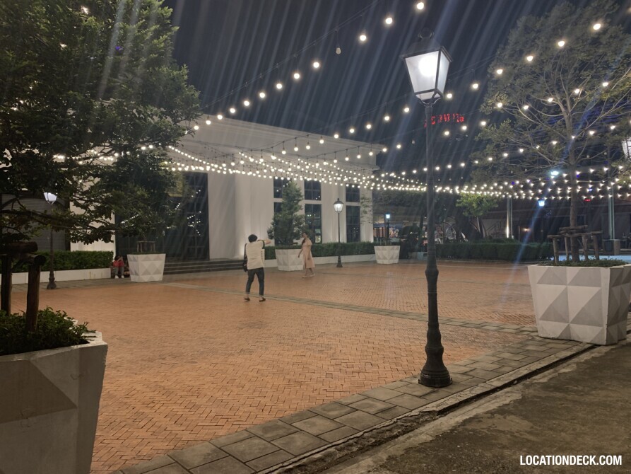 Asiatique Night Market - Bangkok, Thailand Filming Location