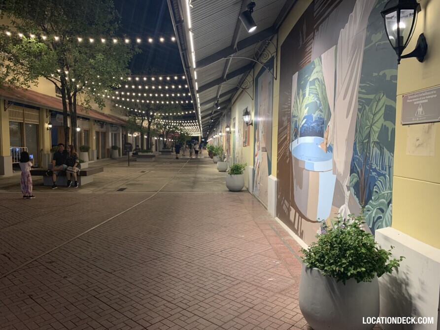 Asiatique Night Market - Bangkok, Thailand Filming Location