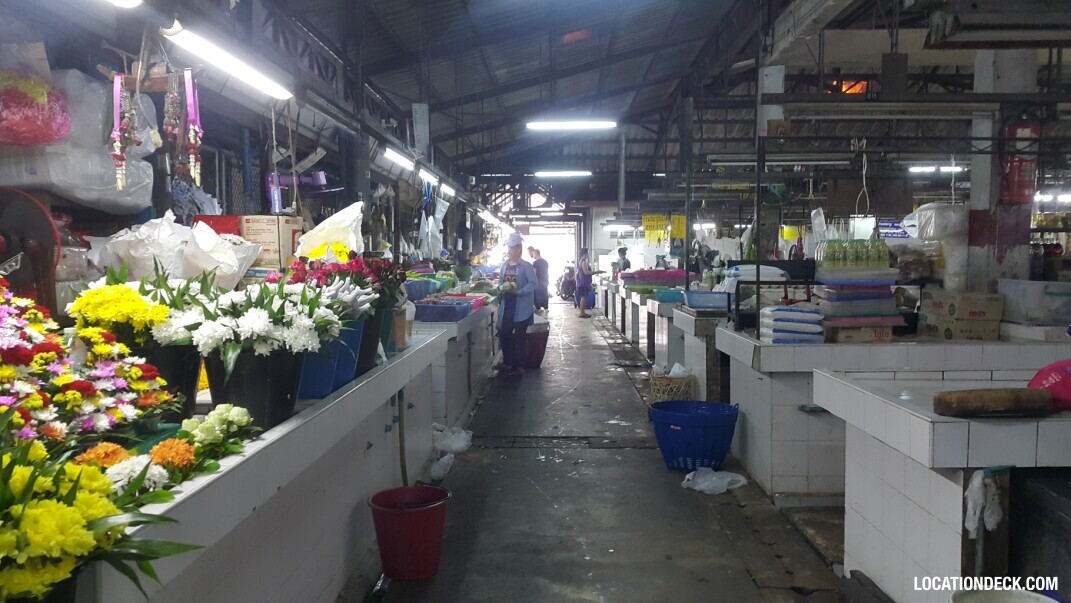 Kosum Ruam Chai Market - Bangkok, Thailand Filming Location