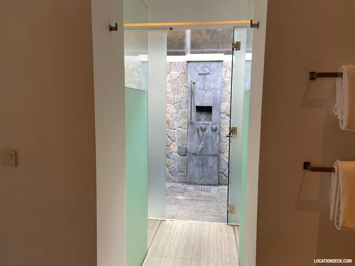 Misskawaan Residences - Surat Thani, Thailand Filming Location