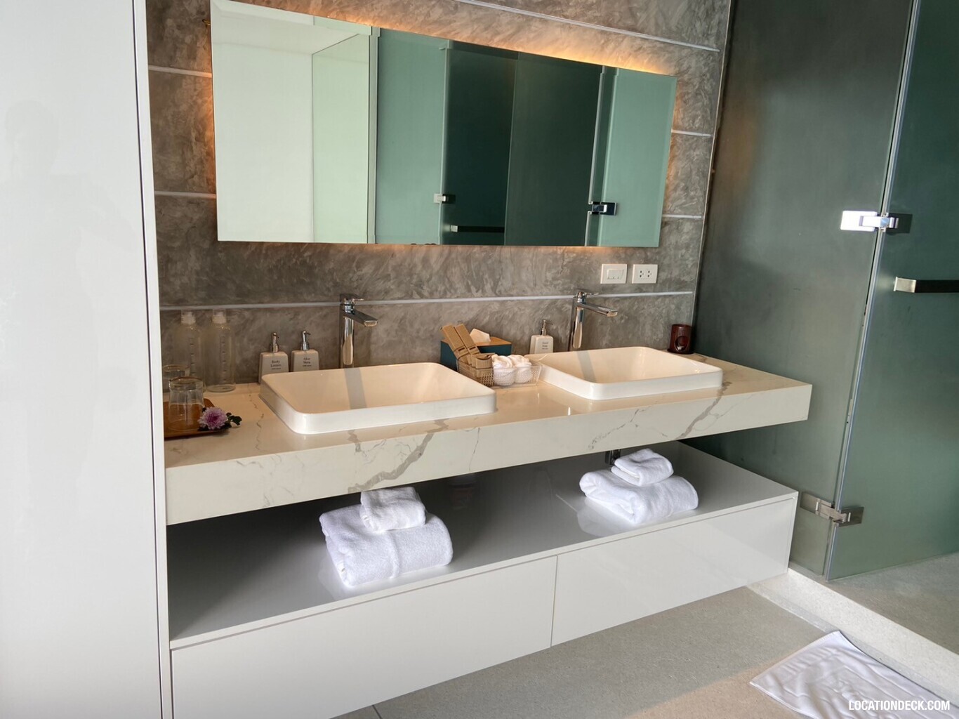 Blue View Luxe - Surat Thani, Thailand Filming Location